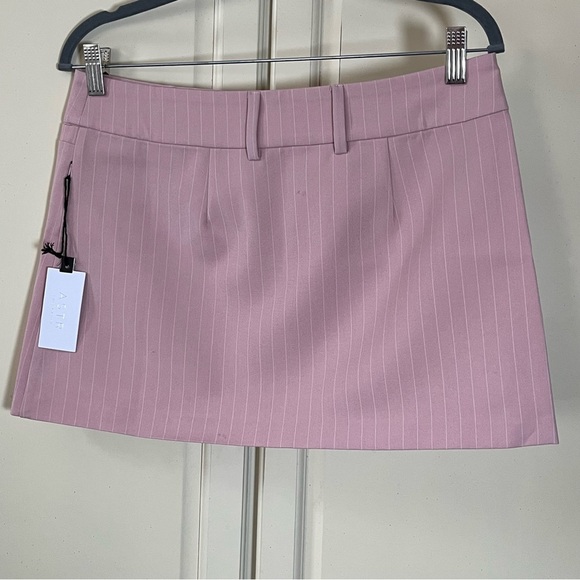 NWT ASTR The Label Women's Milani Tailored Skirt Pink Stripe Preppy Size Medium - Picture 4 of 6